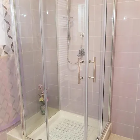 La Casetta Di Lilly 住宿加早餐酒店 阿米里亚